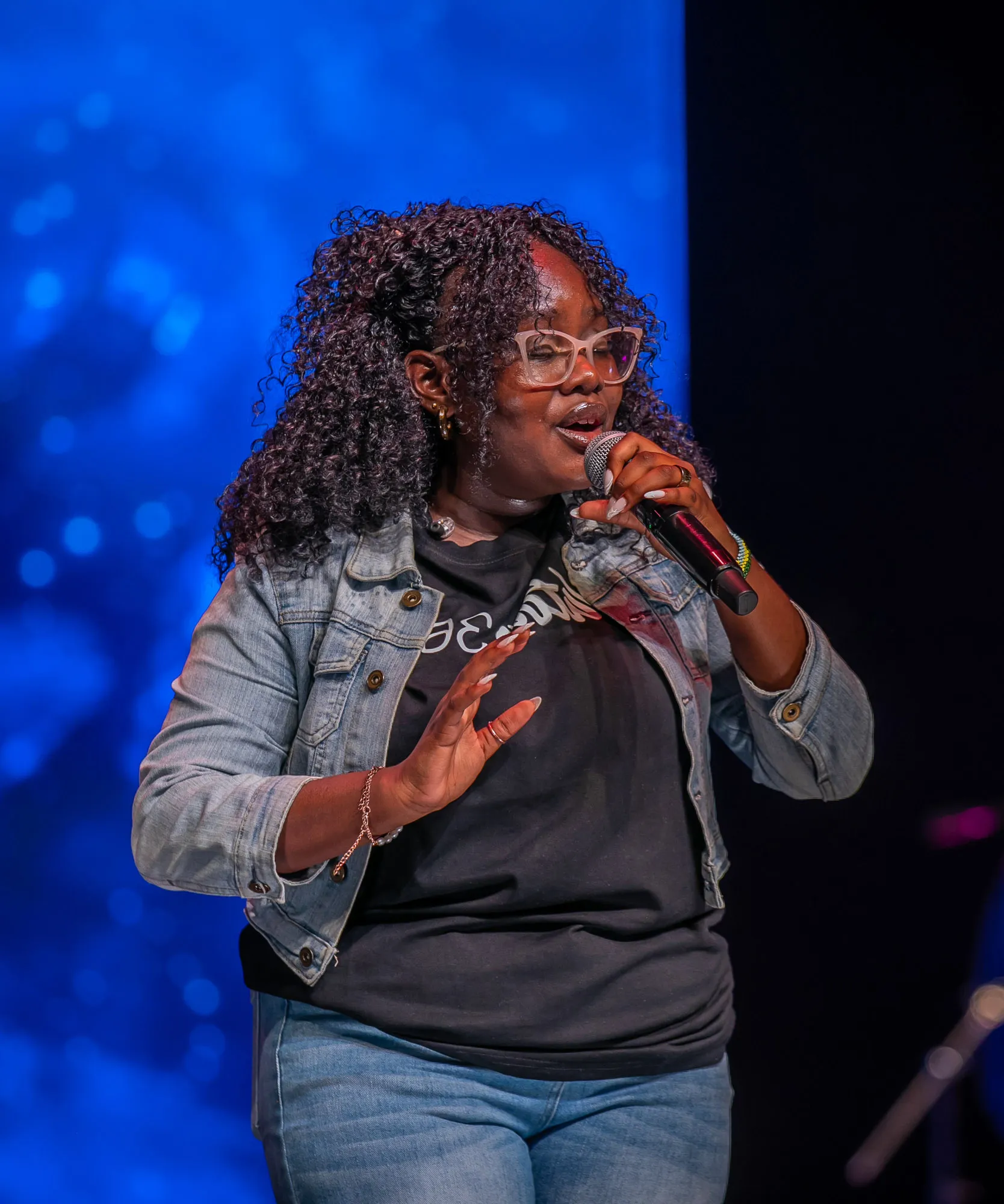 Watoto360 student sings